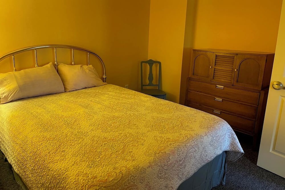 Photo of Bedroom in New Kensington