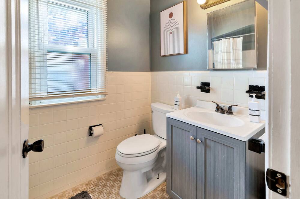Photo of Bathroom in Grosse Pointe