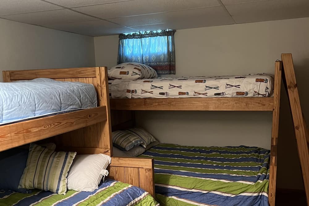 Photo of Bedroom in Ludlow