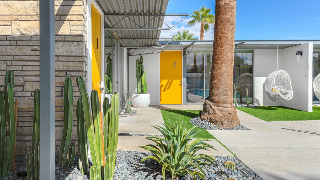 Photo of Outdoor in Warm Sands