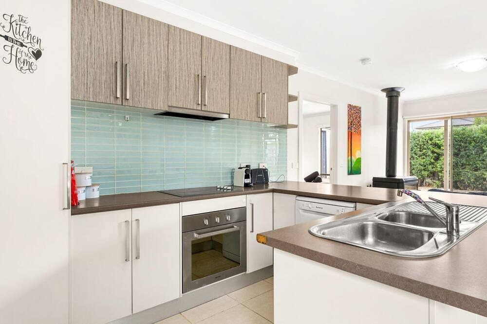 Photo of Kitchen in Coronet Bay