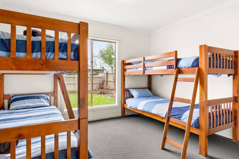 Photo of Bedroom in Coronet Bay