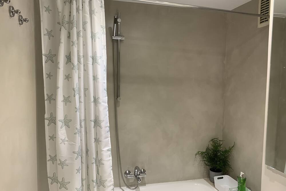 Photo of Bathroom in Zaragoza Centro