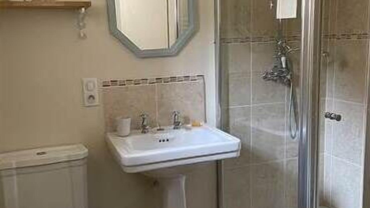 Photo of Bedroom in Montouliers