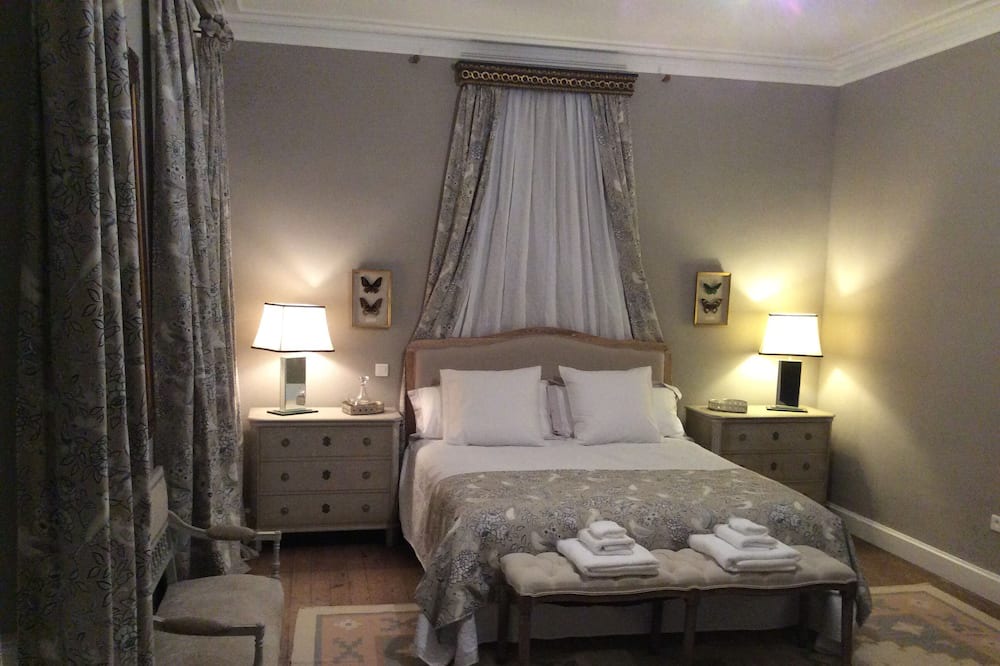 Photo of Bedroom in Revel