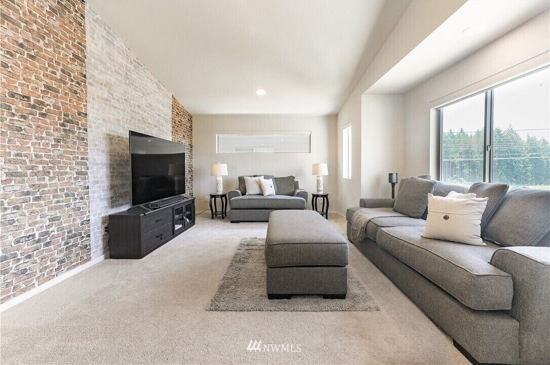 Photo of Livingroom in Maple Valley