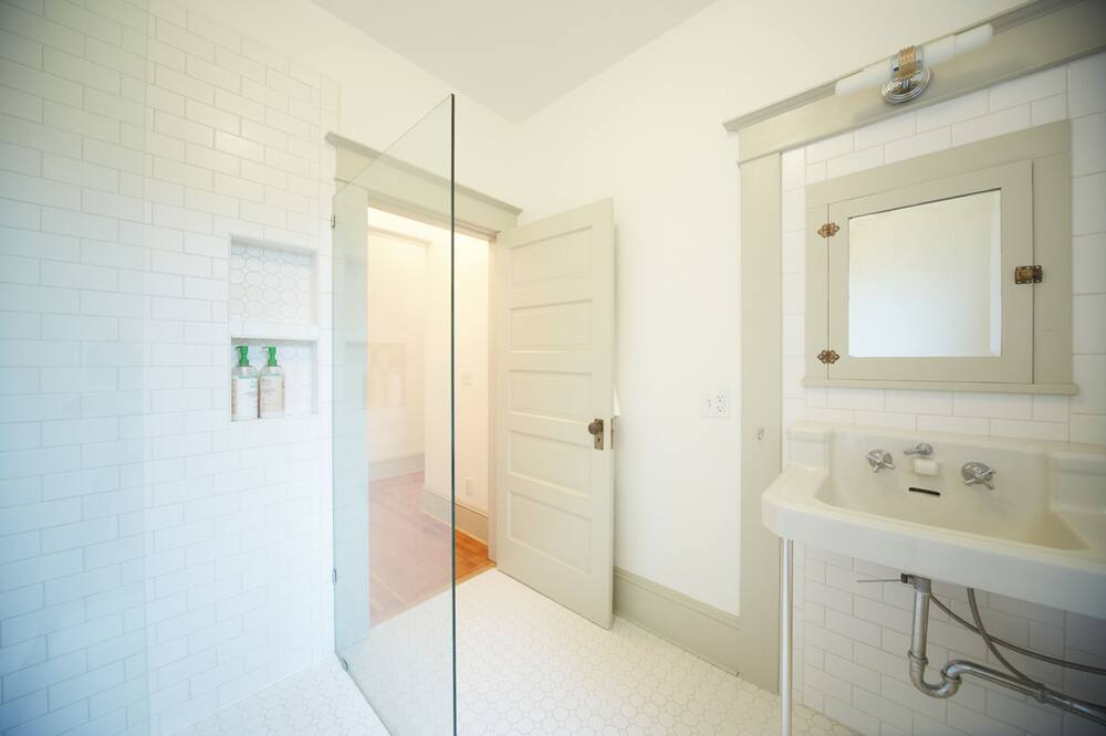 Photo of Others in Overlook