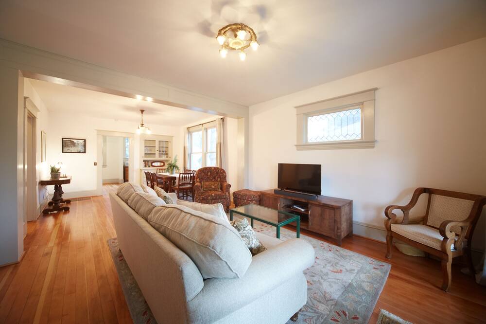 Photo of Others in Overlook