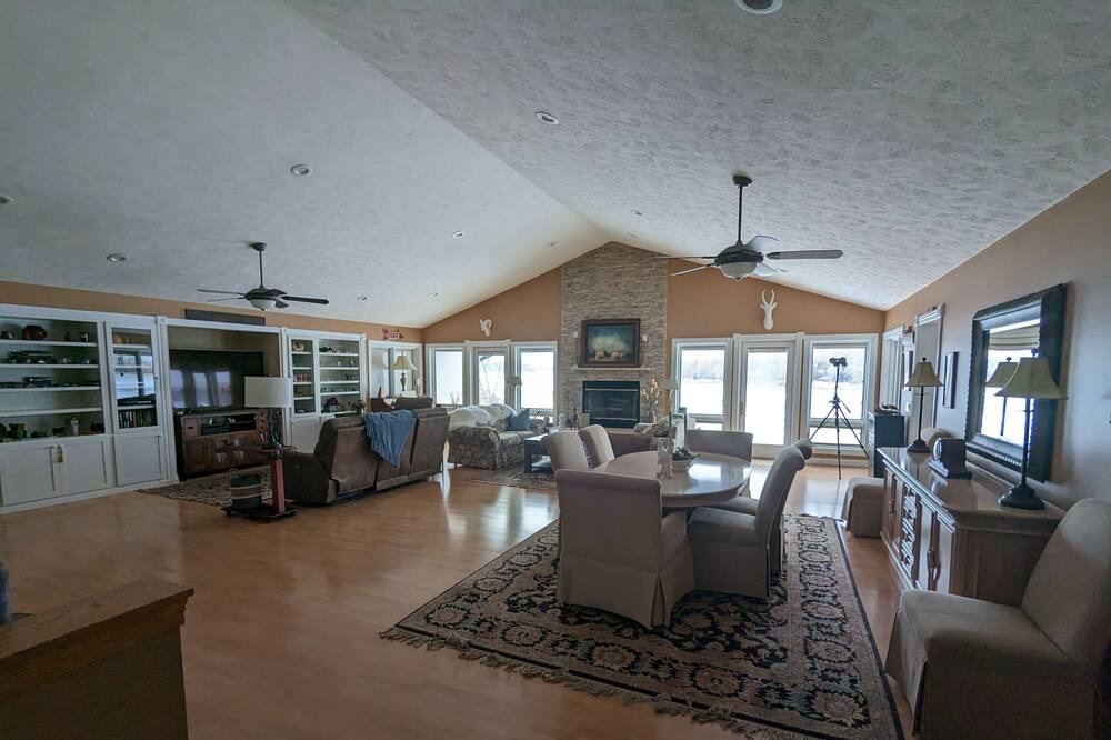 Photo of Bedroom in Howard County