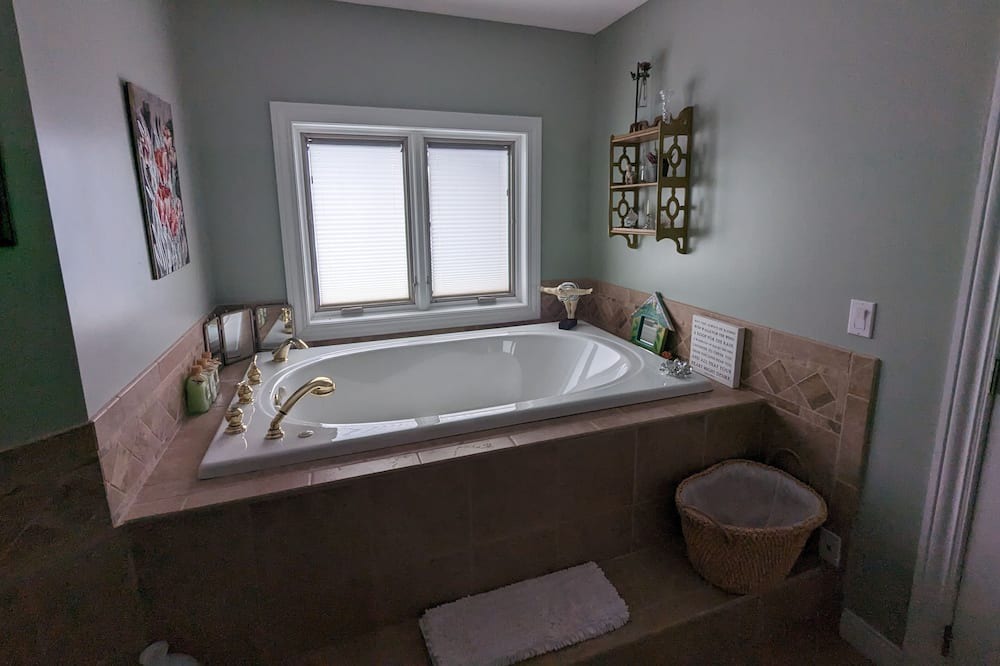 Photo of Bathroom in Howard County