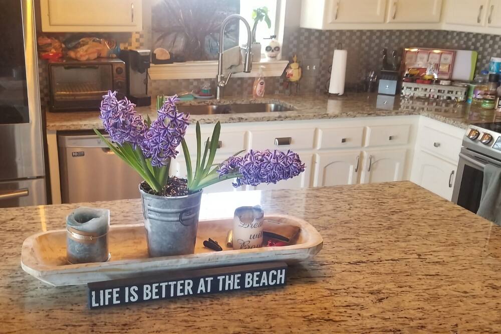 Photo of Kitchen in Maurepas