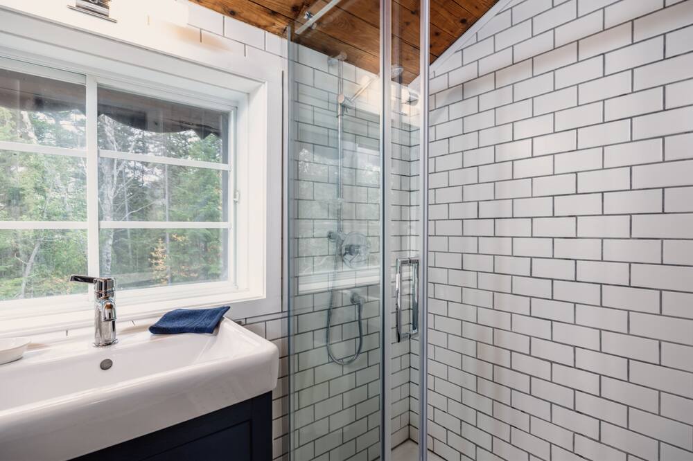 Photo of Bathroom in Saint Come