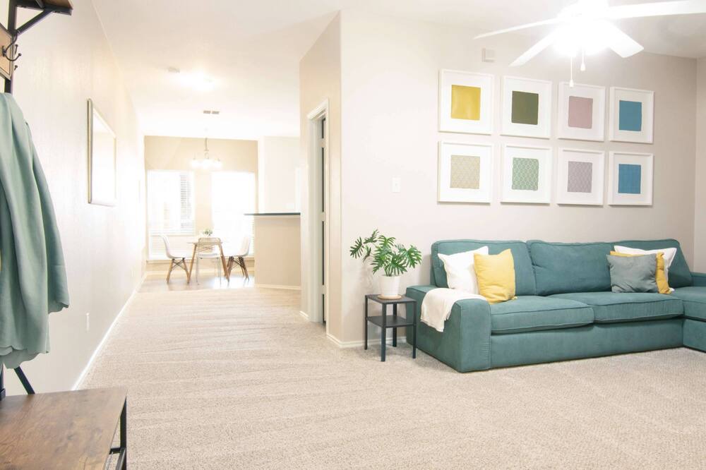 Photo of Bedroom in Medical Center District