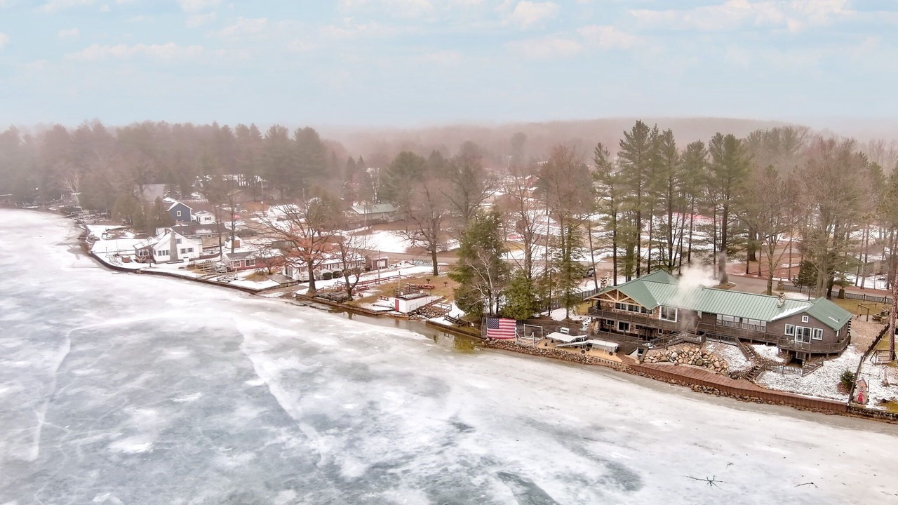 Photo of Outdoor in Lake