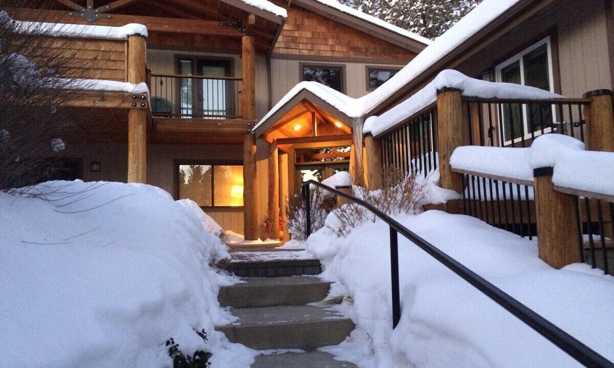Photo of Outdoor in River West