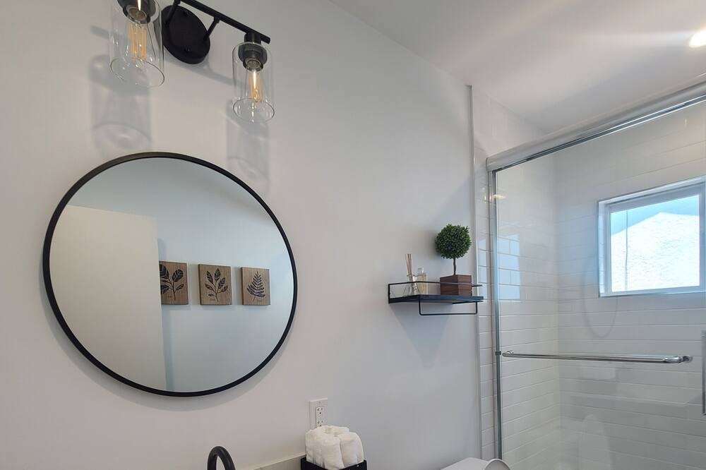 Photo of Bathroom in Canoga Park