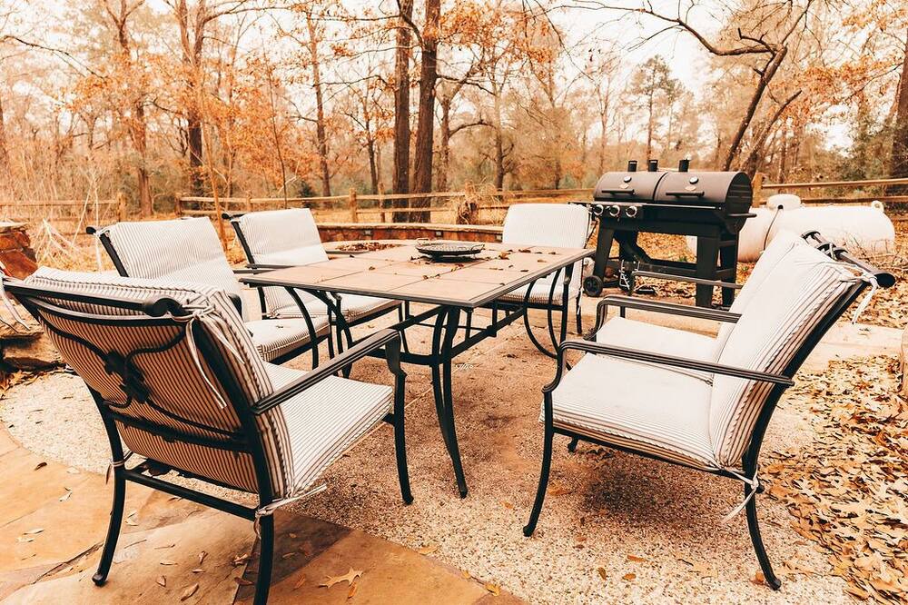 Photo of Outdoor in Montgomery