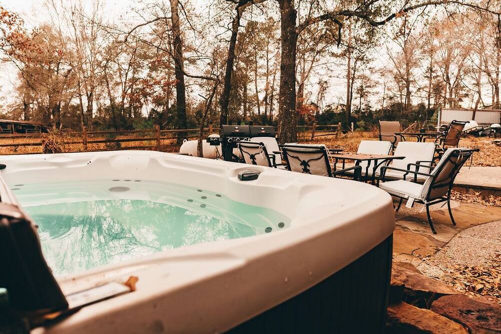 Photo of Outdoor in Montgomery