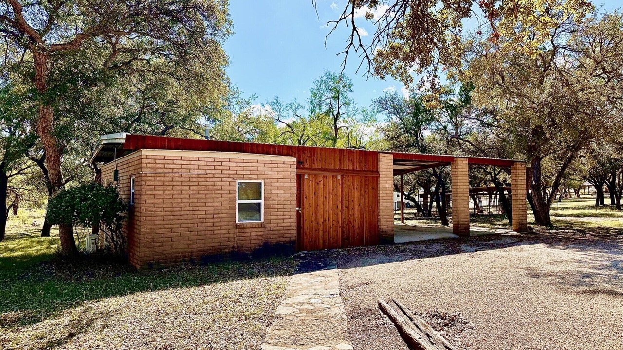 Photo of Outdoor in Junction