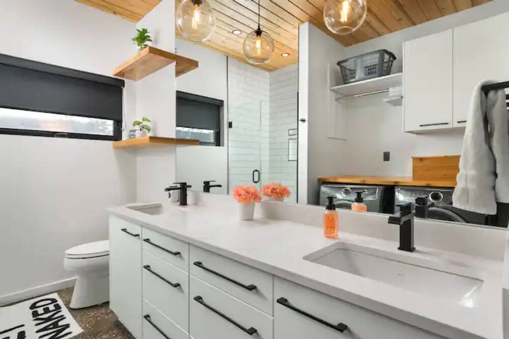 Photo of Kitchen in Onanole