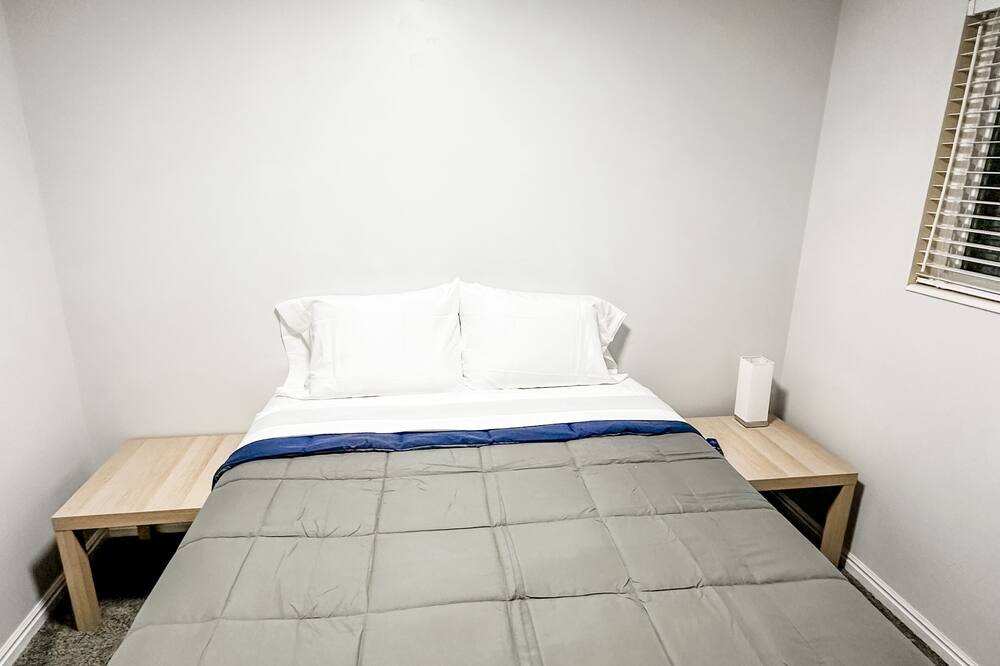 Photo of Bedroom in Bountiful