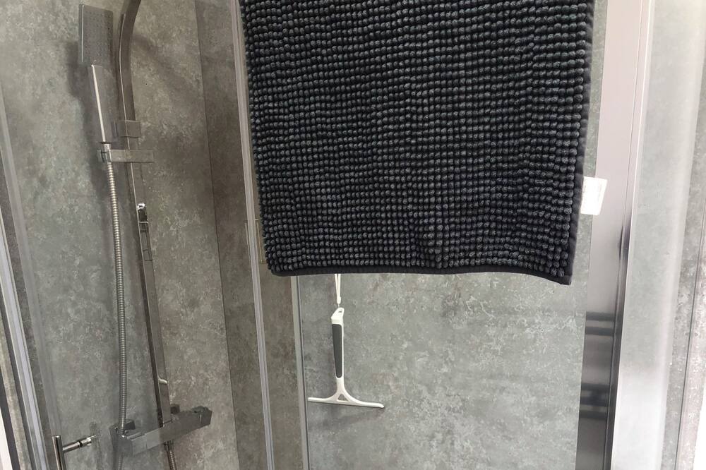 Photo of Bathroom in Mawdesley