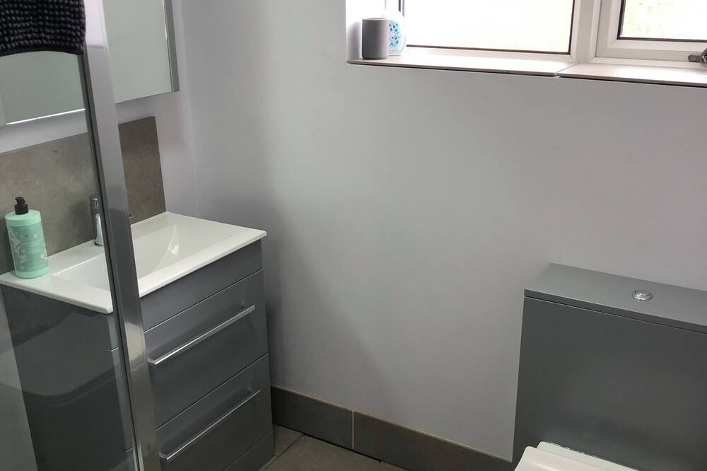 Photo of Bathroom in Mawdesley