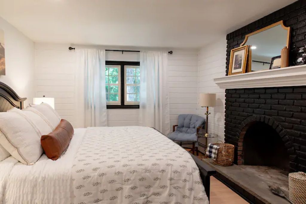 Photo of Others in Warwick