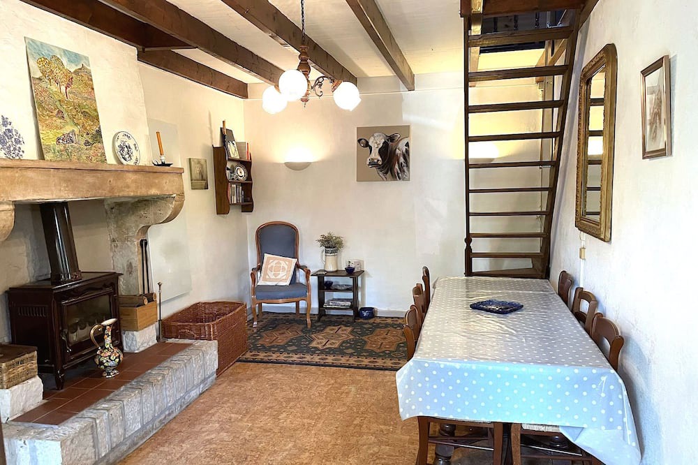 Photo of Livingroom in Blanzay