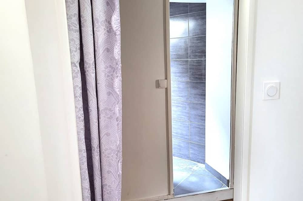 Photo of Bathroom in Fontevraud-l'Abbaye