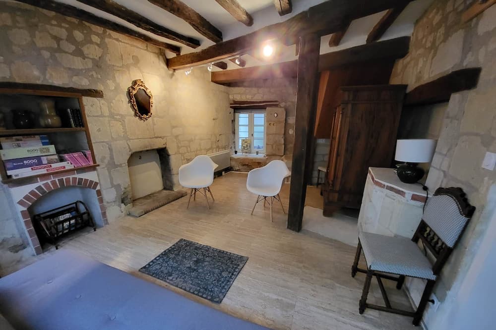 Photo of Bedroom in Fontevraud-l'Abbaye