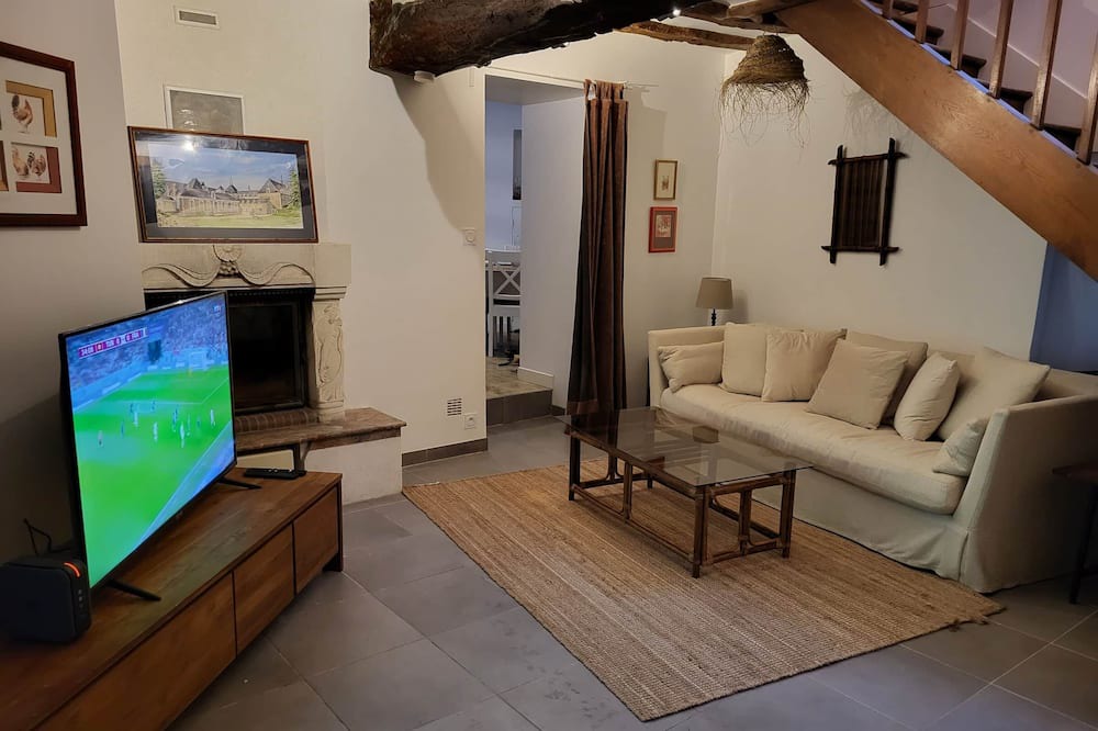 Photo of Livingroom in Fontevraud-l'Abbaye