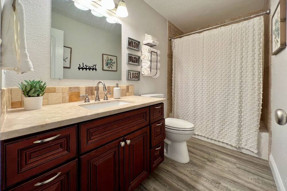 Photo of Bathroom in Meadow Vista