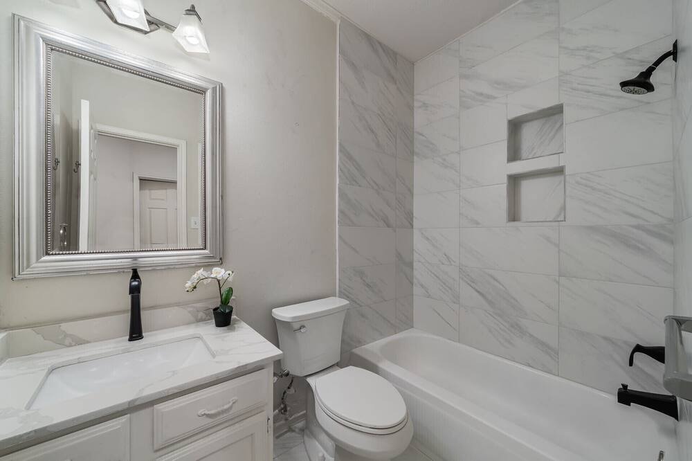 Photo of Bathroom in Plano