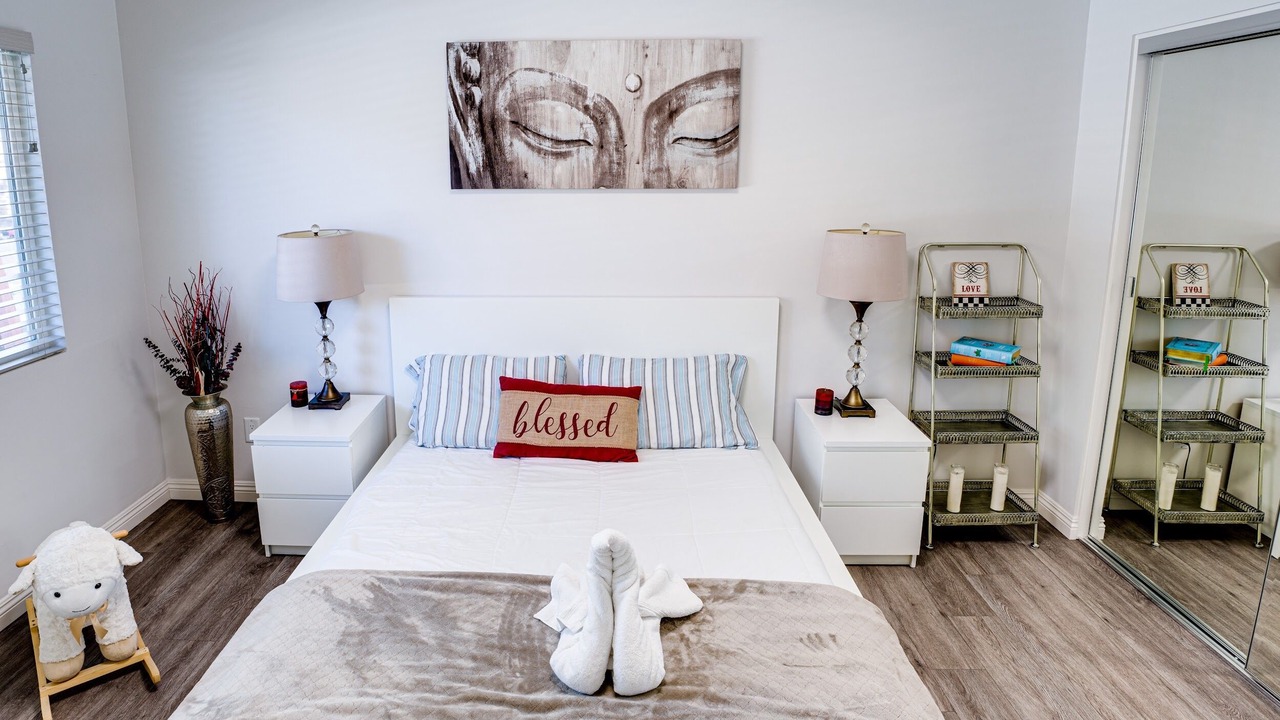 Photo of Bedroom in Canoga Park