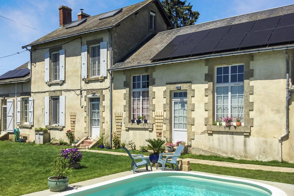 Photo of Outdoor in Loge-Fougereuse