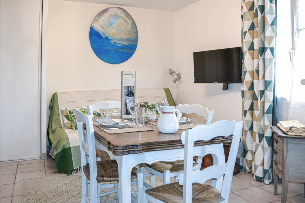 Photo of Bedroom in Salies-de-Bearn