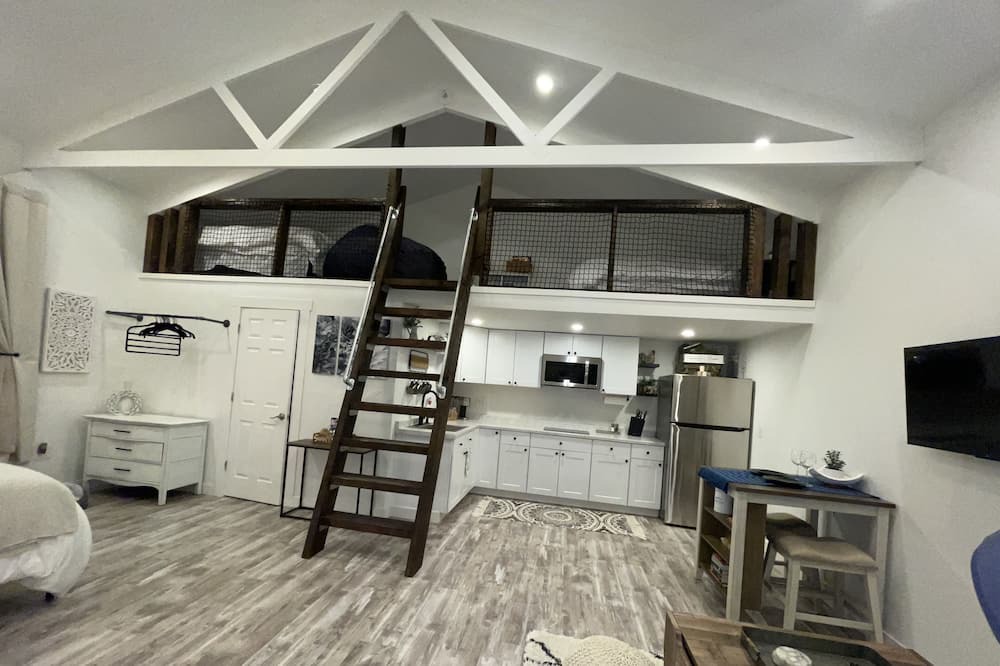 Photo of Bedroom in Arlington