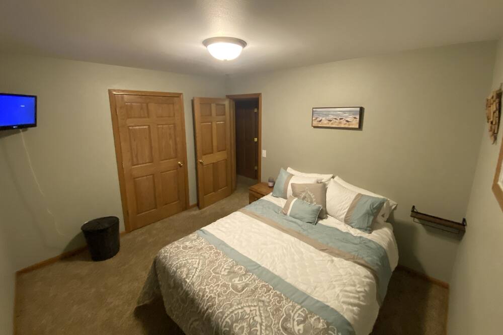Photo of Bedroom in Cedar Rapids