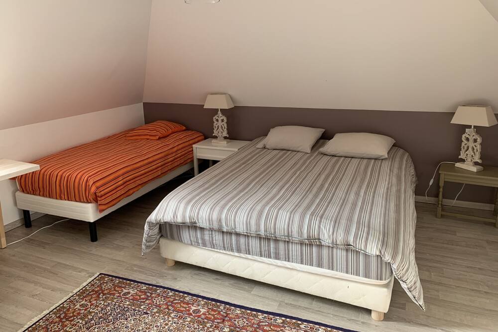 Photo of Bedroom in Fatouville-Grestain