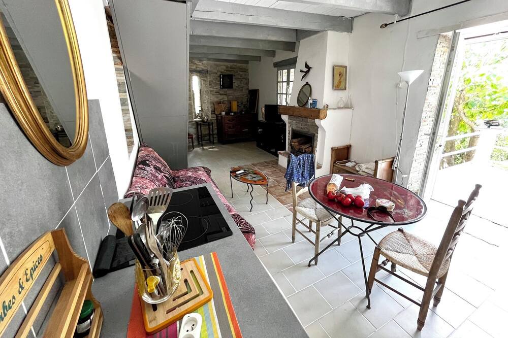 Photo of Livingroom in Saint-Hippolyte-du-Fort
