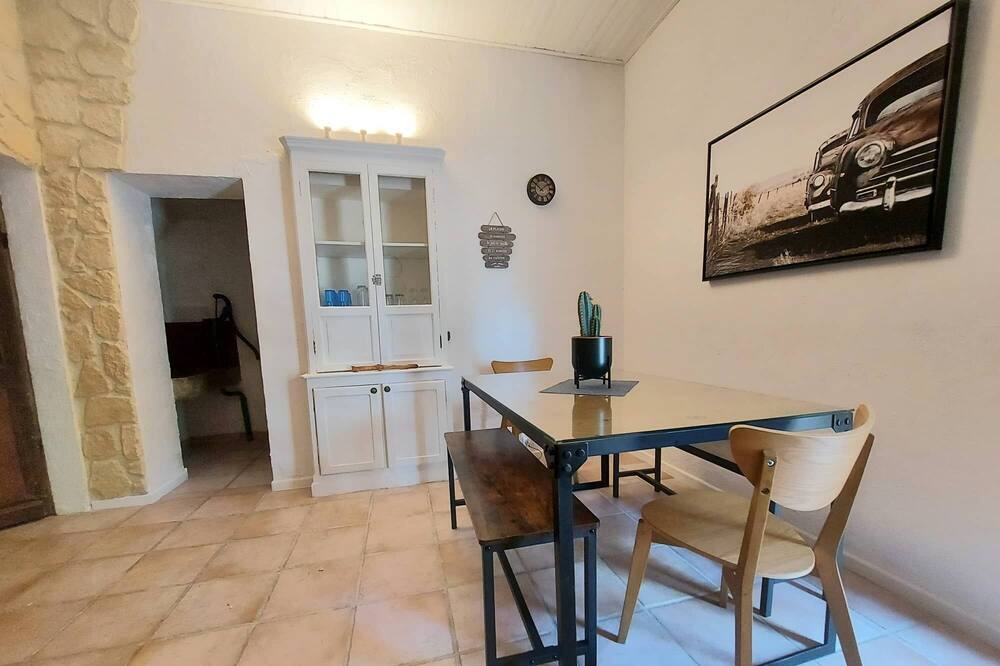 Photo of Others in Camaret-sur-Aigues