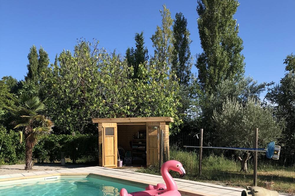 Photo of Outdoor in Camaret-sur-Aigues