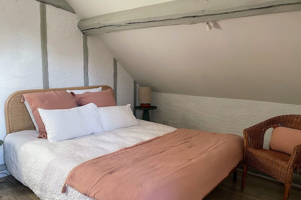 Photo of Bedroom in Chitenay