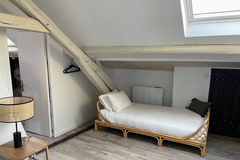 Photo of Bedroom in Chitenay