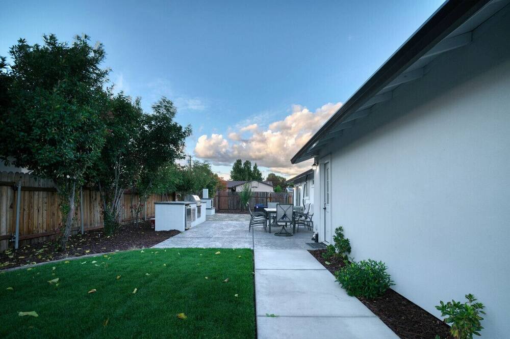 Photo of Others in Granite Bay