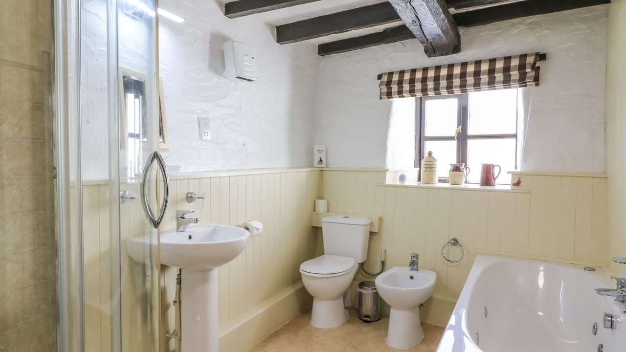 Photo of Others in Westleigh