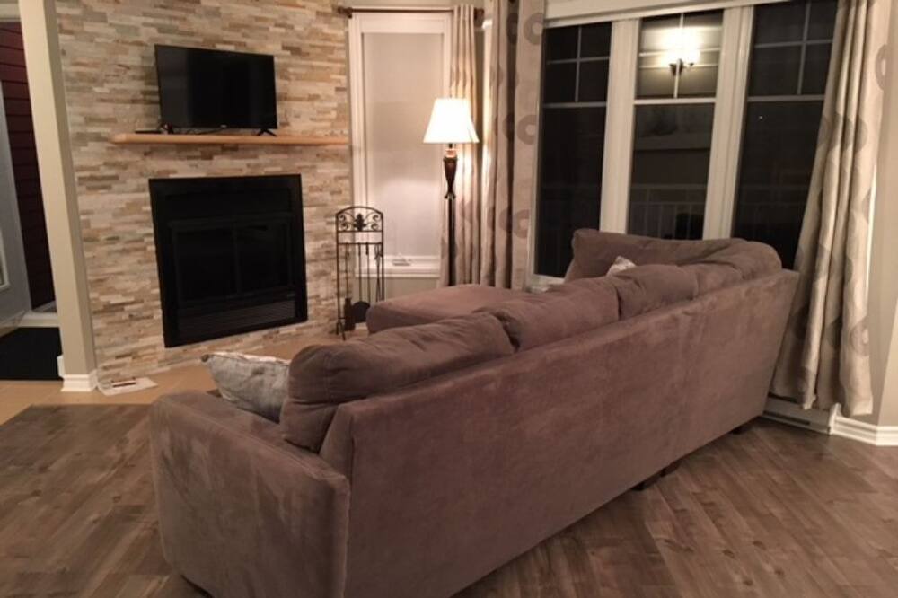 Photo of Livingroom in Saint Donat
