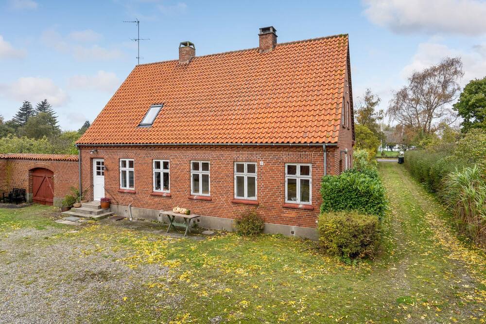 Photo of Outdoor in Fej