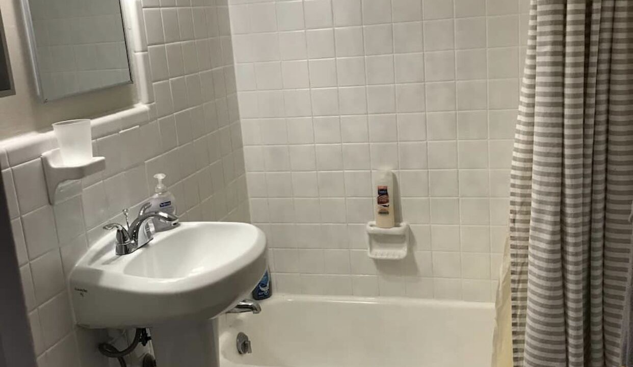 Photo of Bathroom in Ashton Heights